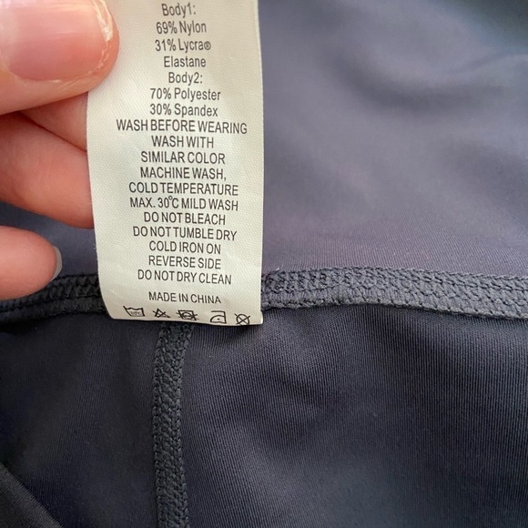 ZYIA ACTIVE • Women’s Storm Parallel Luxe Hi Rise 7/8 Legging Grey/Neon Yellow - Picture 9 of 9